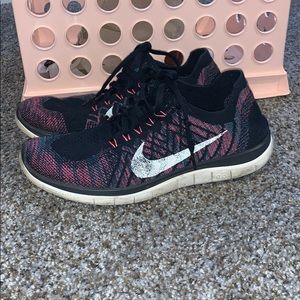 nike flyknit shoes